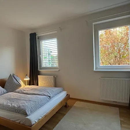 In Διαμέρισμα *